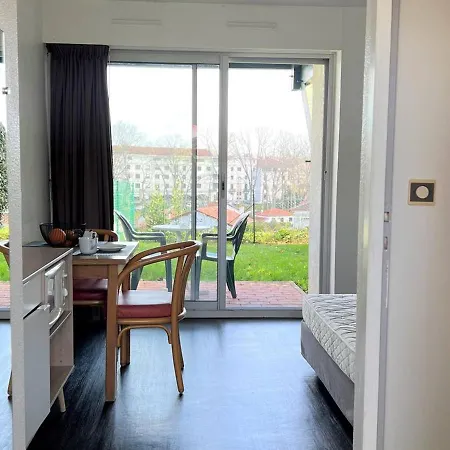 Cosy Avec Terrasse, Parking, Internet - 2 Pers., Proche Thermes Et Centre - Animaux Admis - Fr-1-495-100 Cambo-les-Bains