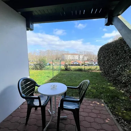 Avec Terrasse Et Parking, Animaux Acceptes - Fr-1-495-100 Appartement